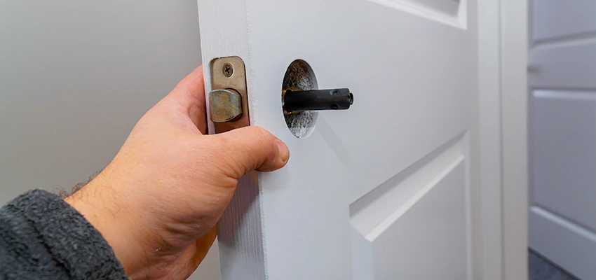 Nighttime Locksmith For Lock Repair in Bonita Springs, FL