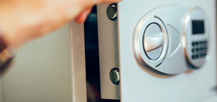 Fingerprint Safe Openers in Bonita Springs, FL