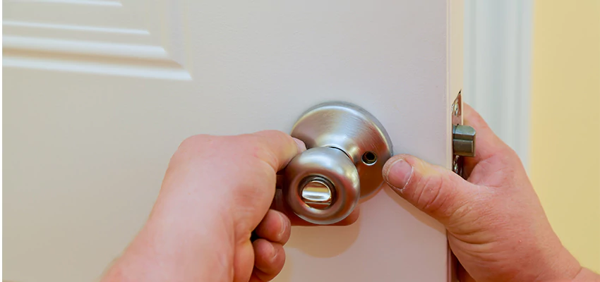 After-hours Locksmith For Lock And Key Installation in Bonita Springs, FL