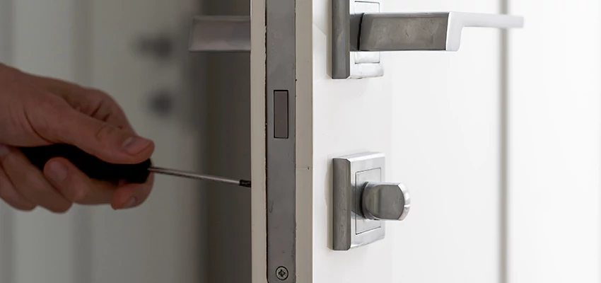 Key Programming Locksmith Open Now in Bonita Springs, Florida